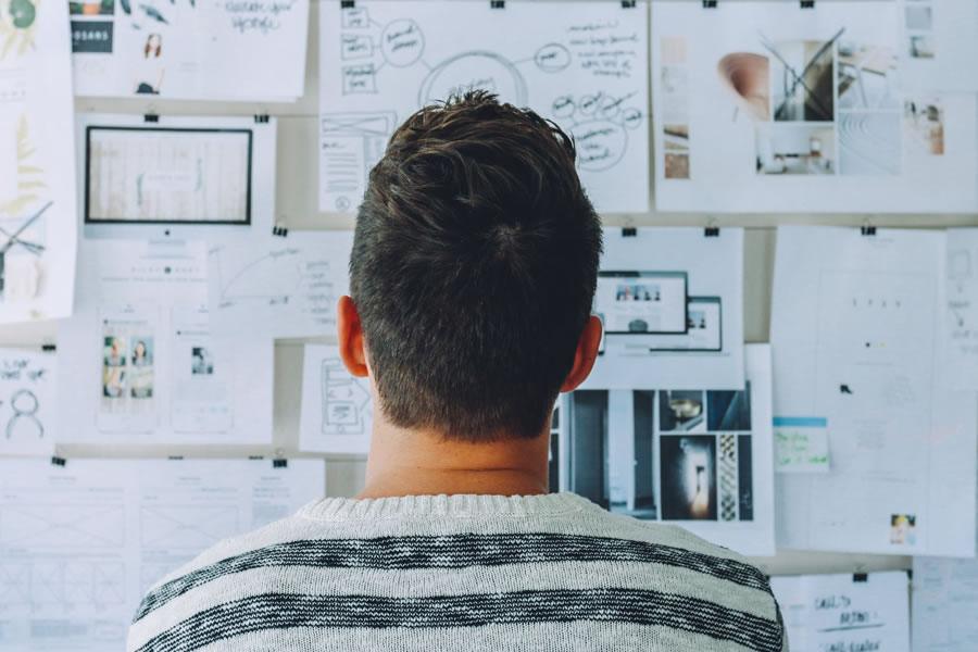 Why choose a pay monthly website design?